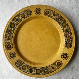 Set of 4-Vintage Kiln Craft Dinner Plates